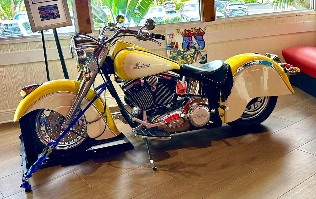 Vintage Indian Chief motorcycle at Cheeburger Cheeburger. Photo by Karen T. Bartlett